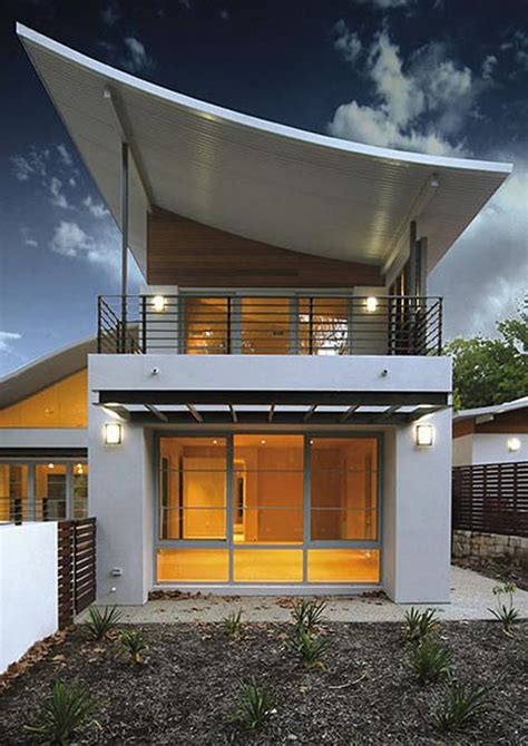 Modern Residential Roofing Style .